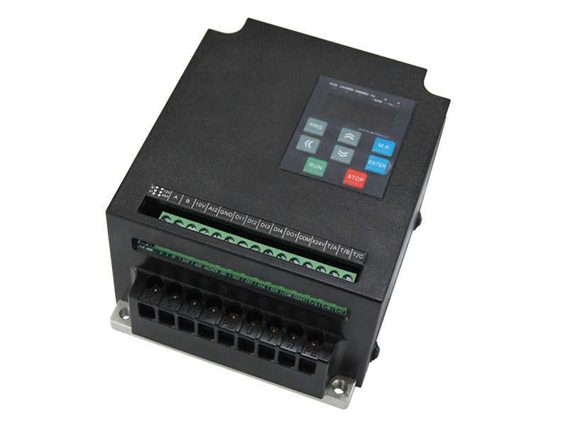 DFL500D通用變頻器，小體變頻器，變頻調速器，變頻器生產廠家